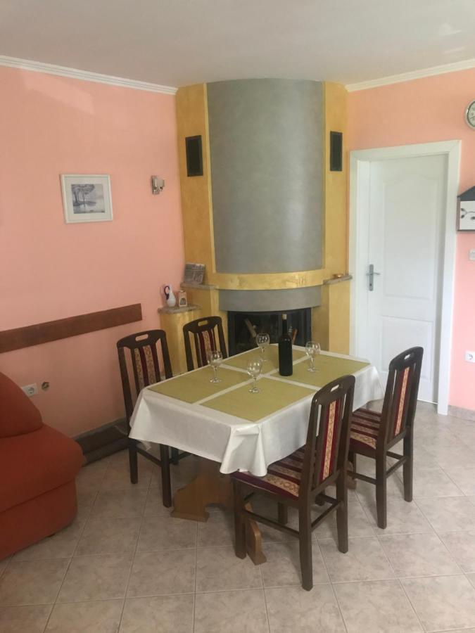 Kuca Za Odmor Magdalena&V Apartamento Krapina Exterior foto