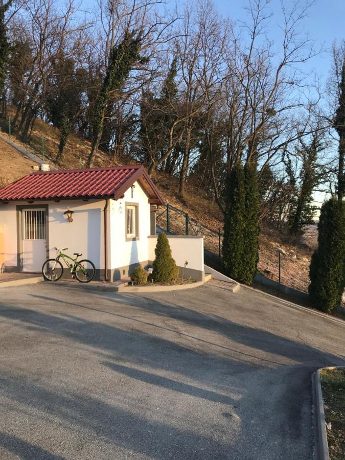 Kuca Za Odmor Magdalena&V Apartamento Krapina Exterior foto